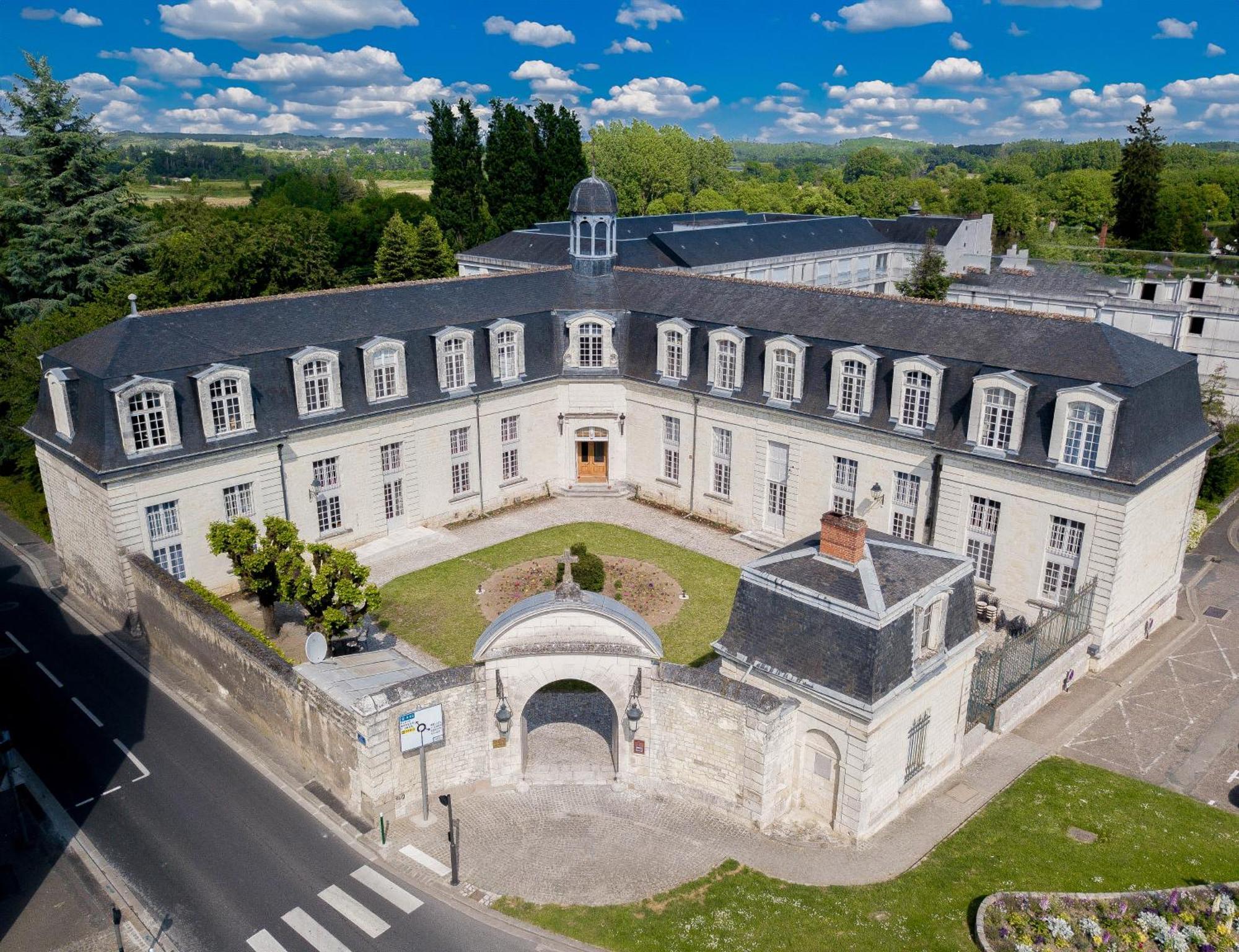 סנט-איגנן Hotel Beauvilliers מראה חיצוני תמונה